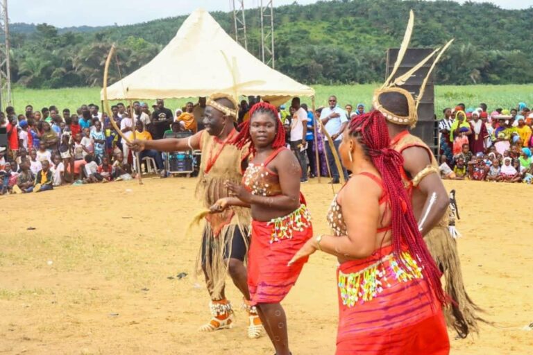 Les alliances inter-ethniques face à la modernité